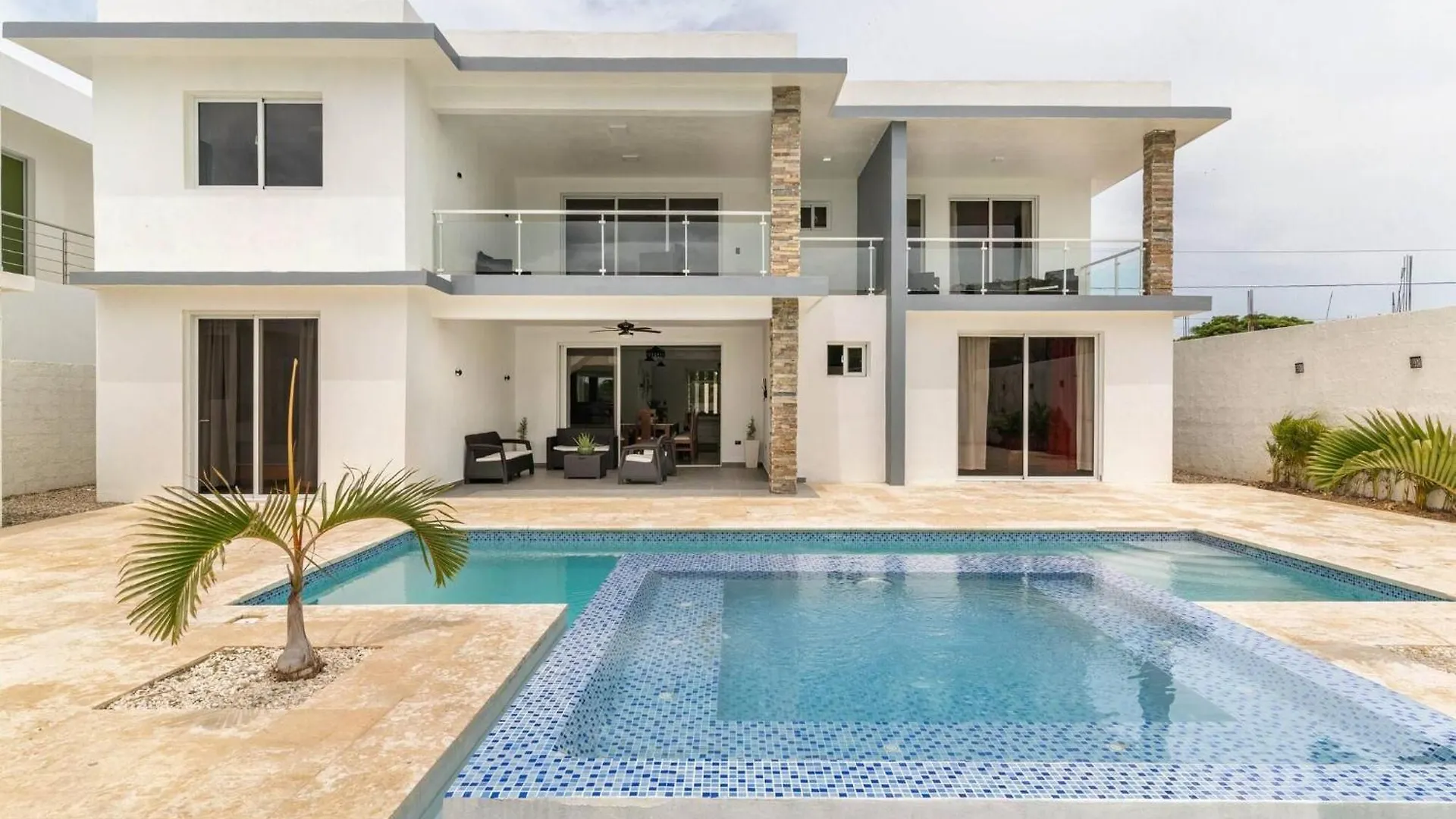 Luxurious 10-Bedroom Villa In Sosua With Private Pool And Bbq Dominican Republic