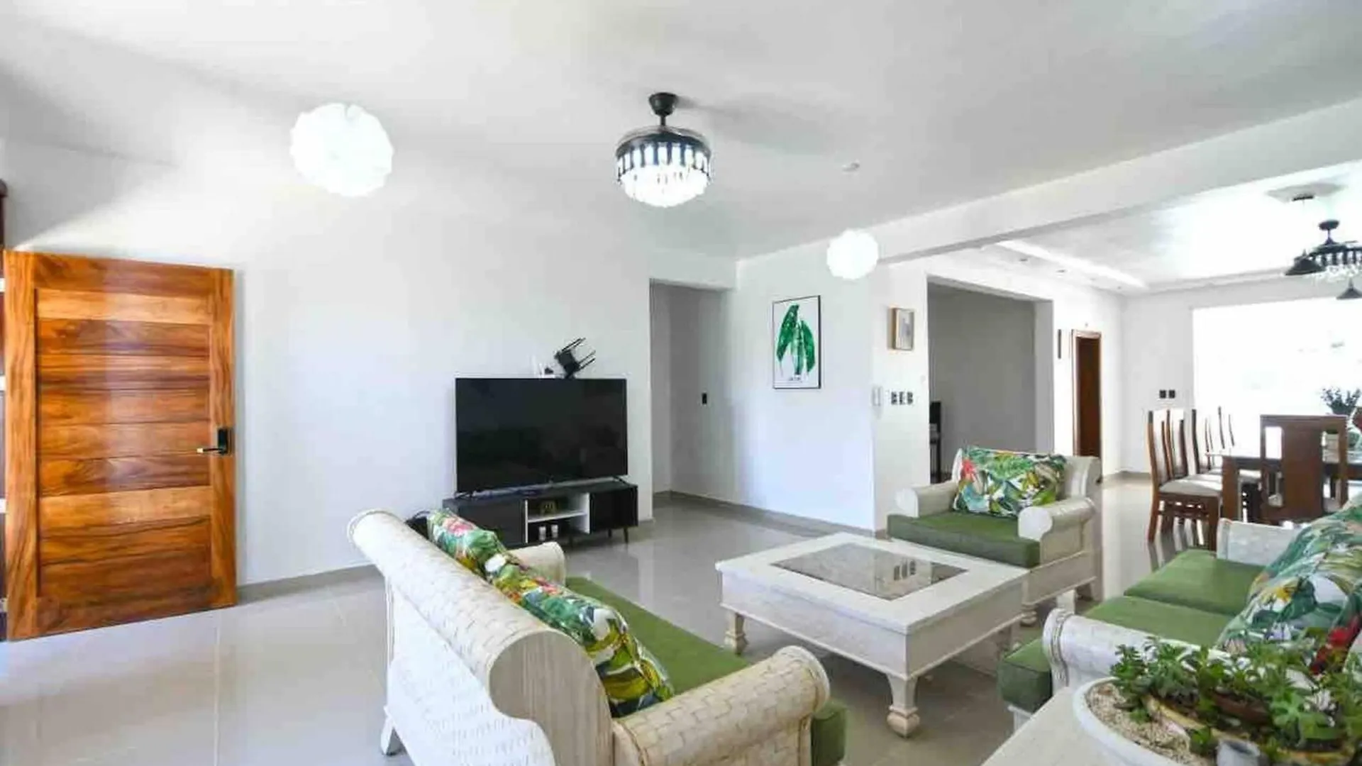 Luxurious 10-Bedroom Villa In Sosua With Private Pool And Bbq 0*,